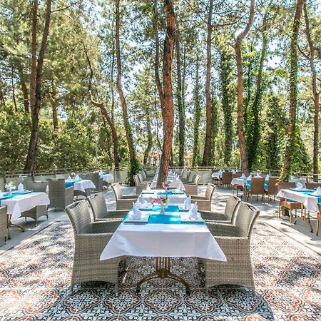 Pine Club Apart Hotel Kuşadası Buitenkant foto
