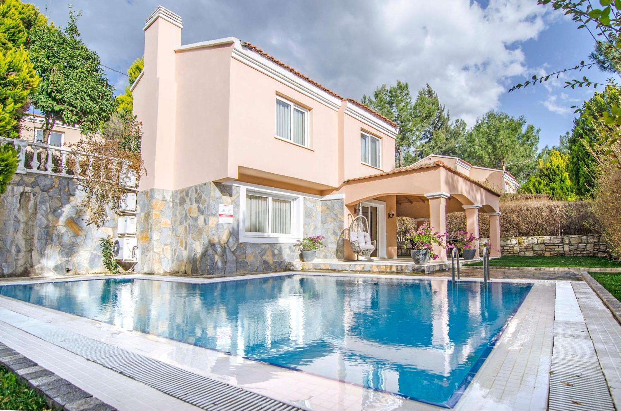 Pine Club Apart Hotel Kuşadası Buitenkant foto