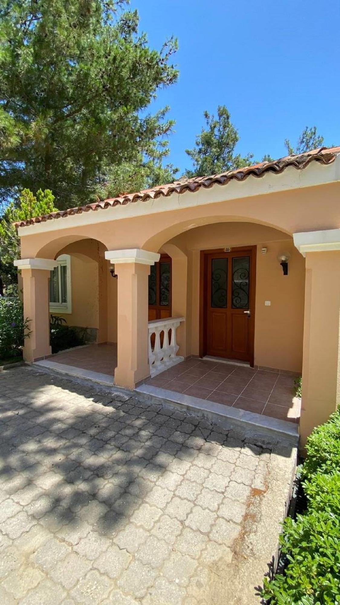 Pine Club Apart Hotel Kuşadası Buitenkant foto